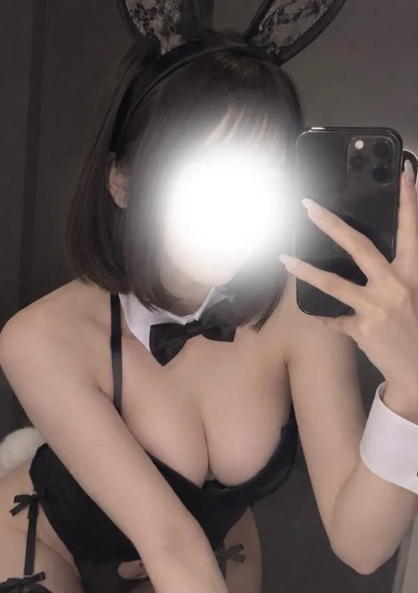 クイーンダム 森下りえ