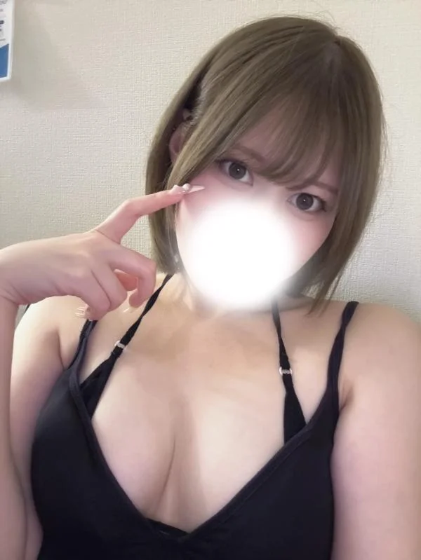 Queendom 楠ひなの